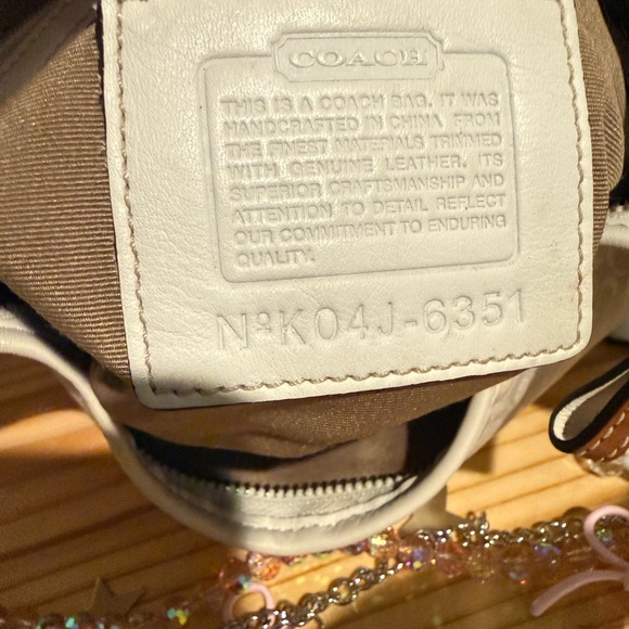 Vintage Coach Signature Jacquard Demi Bag White and brown small Hobo Purse - Picture 5 of 7